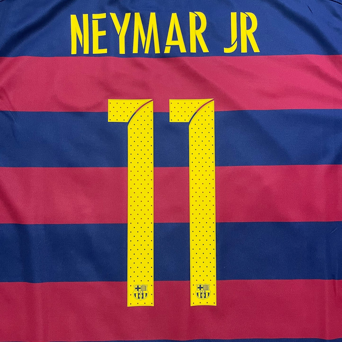 <tc>2015-2016 FC Barcelona camiseta local #11 Neymar (XL)</tc>