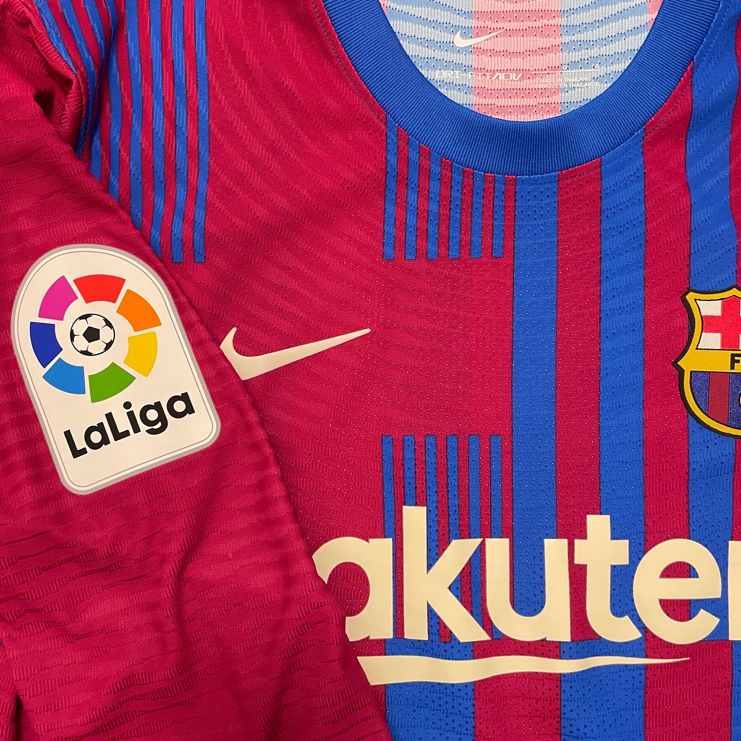 2021-2022 FC Barcelona Player Issue home shirt #3 Piqué (L)